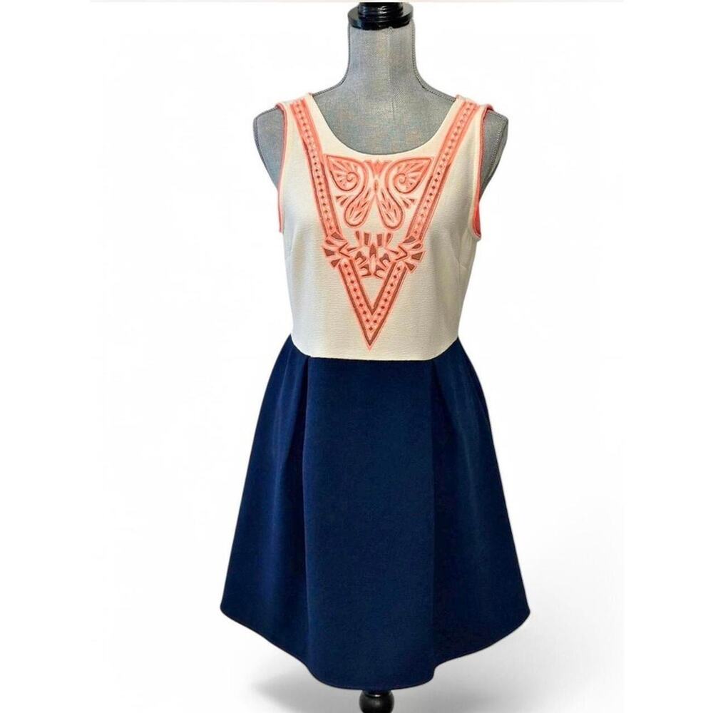 fit flare alined dress women medium nautical coastal navy cream above the knee